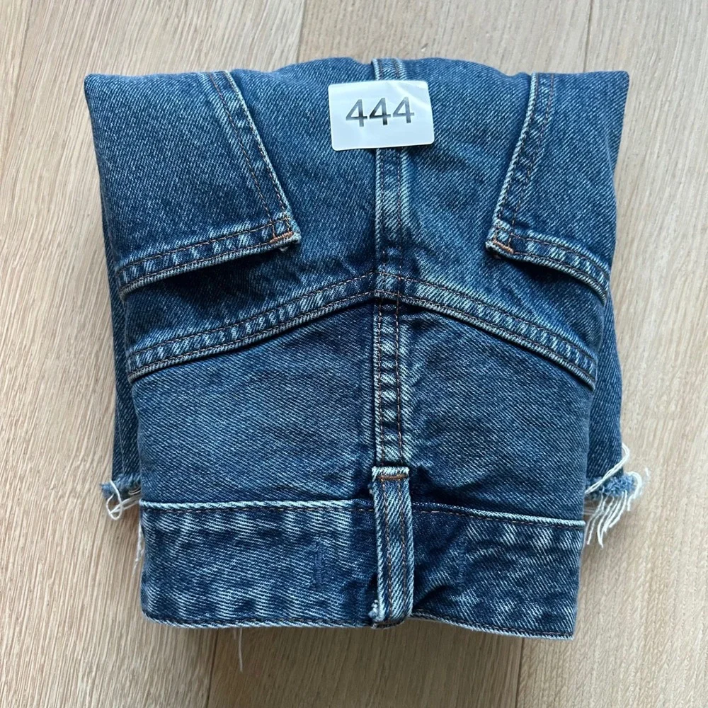 Madewell Brynn Long Short 16W‎ Blue Denim Button Fly Raw Hem High Rise Western